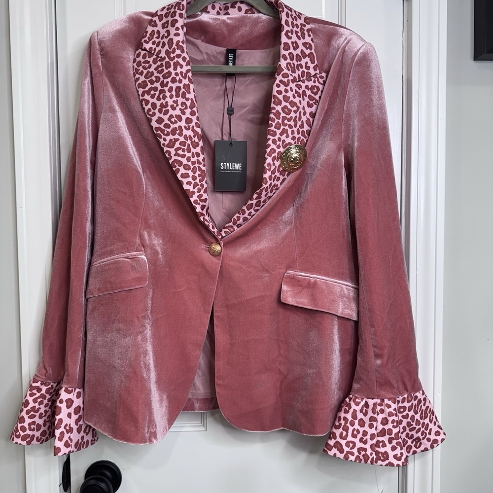 StyleWe Velvet Blazer XL Pink Leopard Trim Gold Button Jacket NWT Women